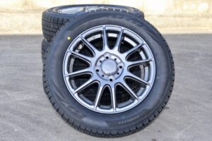 タイヤの偏平率とは？計算式や低偏平のメリット・デメリットを徹底解説！