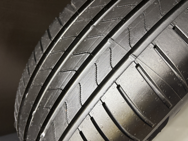 トレッドとは？タイヤと車体の2つ意味やそれぞれの役割を解説