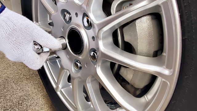 ヴォクシーのタイヤ交換のポイント