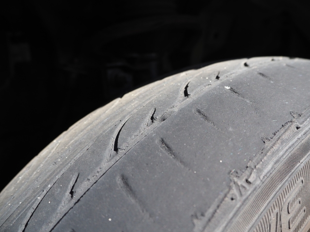 夏タイヤ（ノーマルタイヤ）の寿命